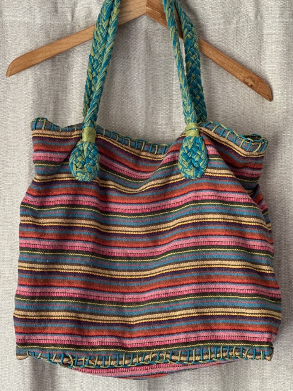 Cute Colorful Stripe Tote Bag.  Great for shopping, Travel or the Beach!